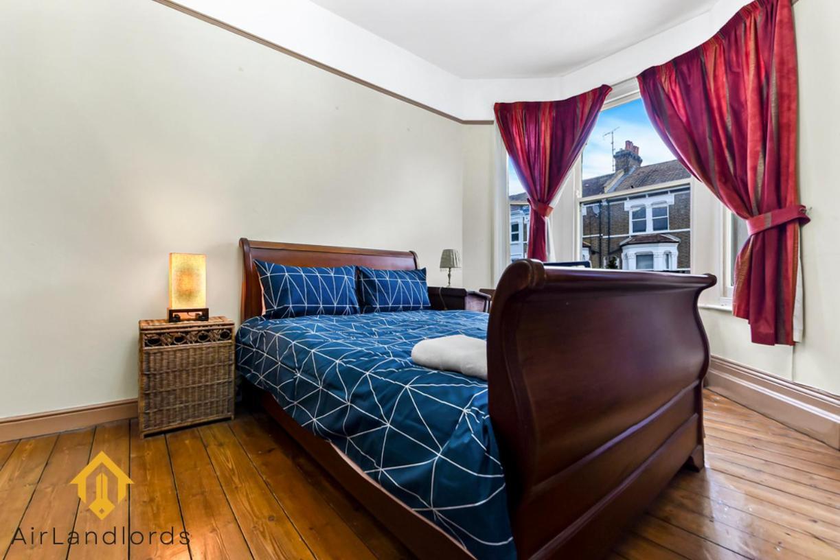 Peaceful 2-Bedroom Flat Near Queens Park Station London Exterior photo