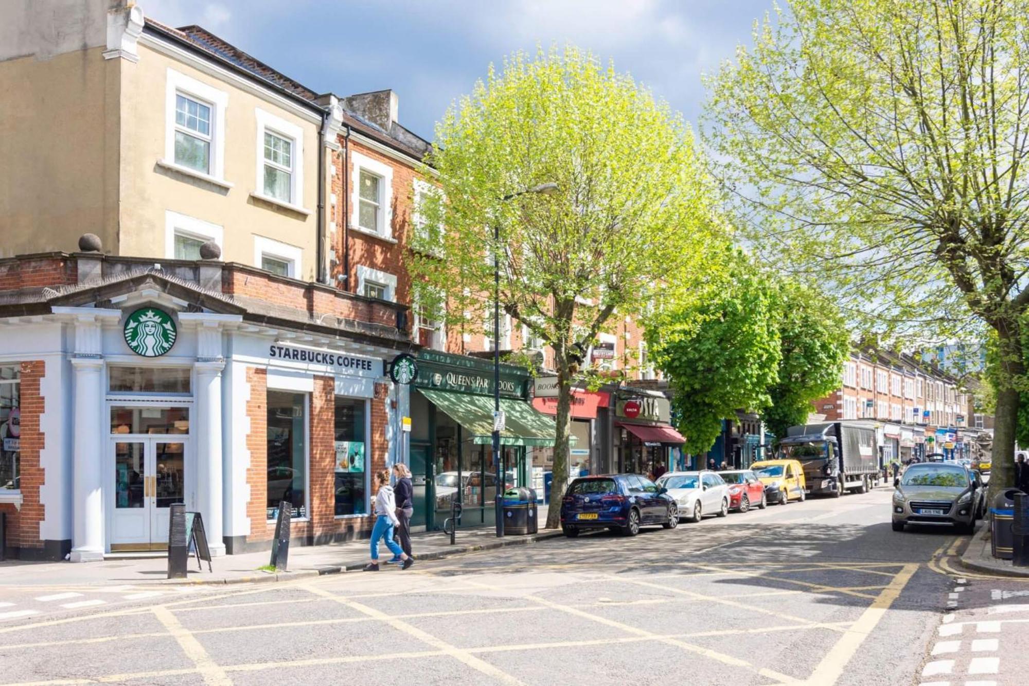 Peaceful 2-Bedroom Flat Near Queens Park Station London Exterior photo